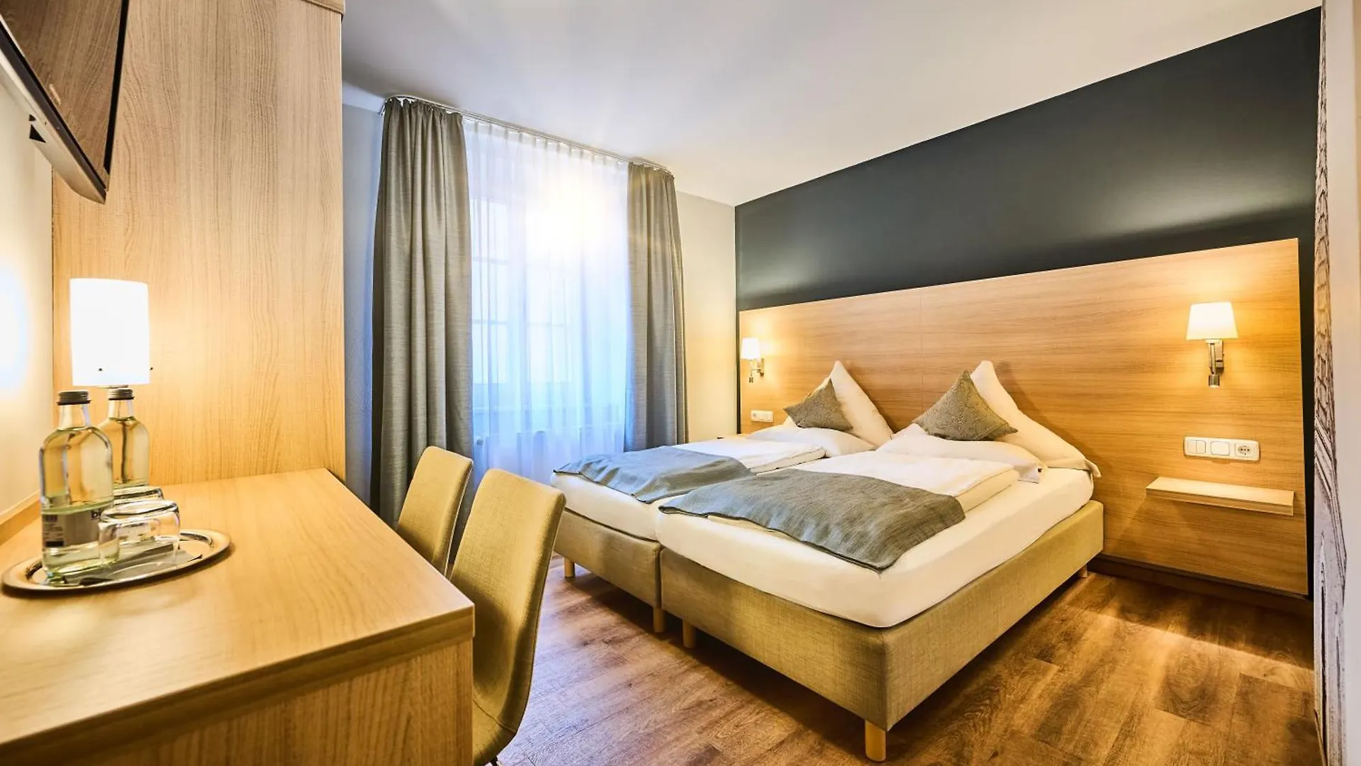 Hotel&Gasthaus DAS RÖHRL Straubing Hotel