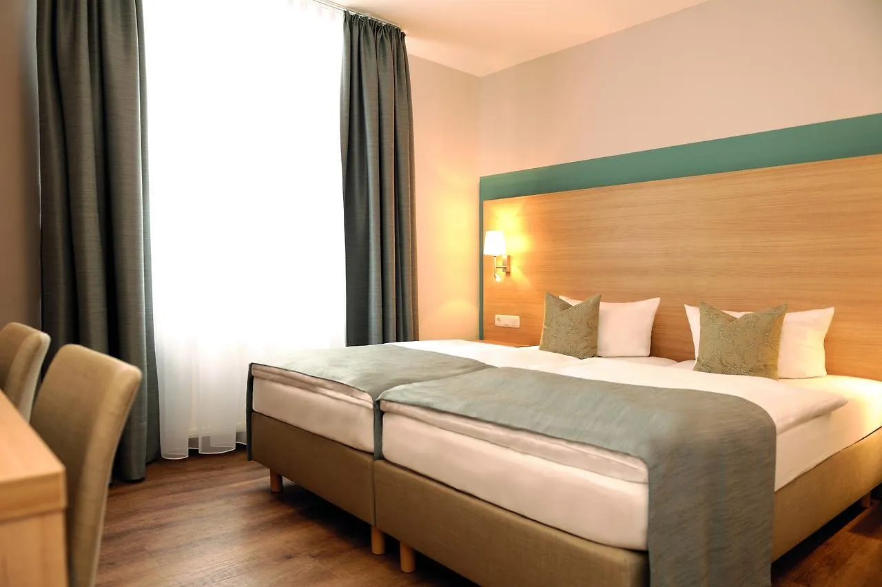 Hotel&Gasthaus DAS RÖHRL Straubing Hotel